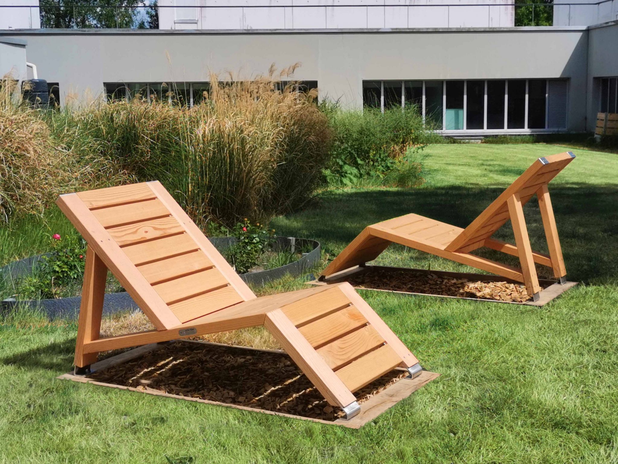 La startup OTÔK TÔNE dessine et conçoit, depuis Rouen, du mobilier d’extérieur en bois local