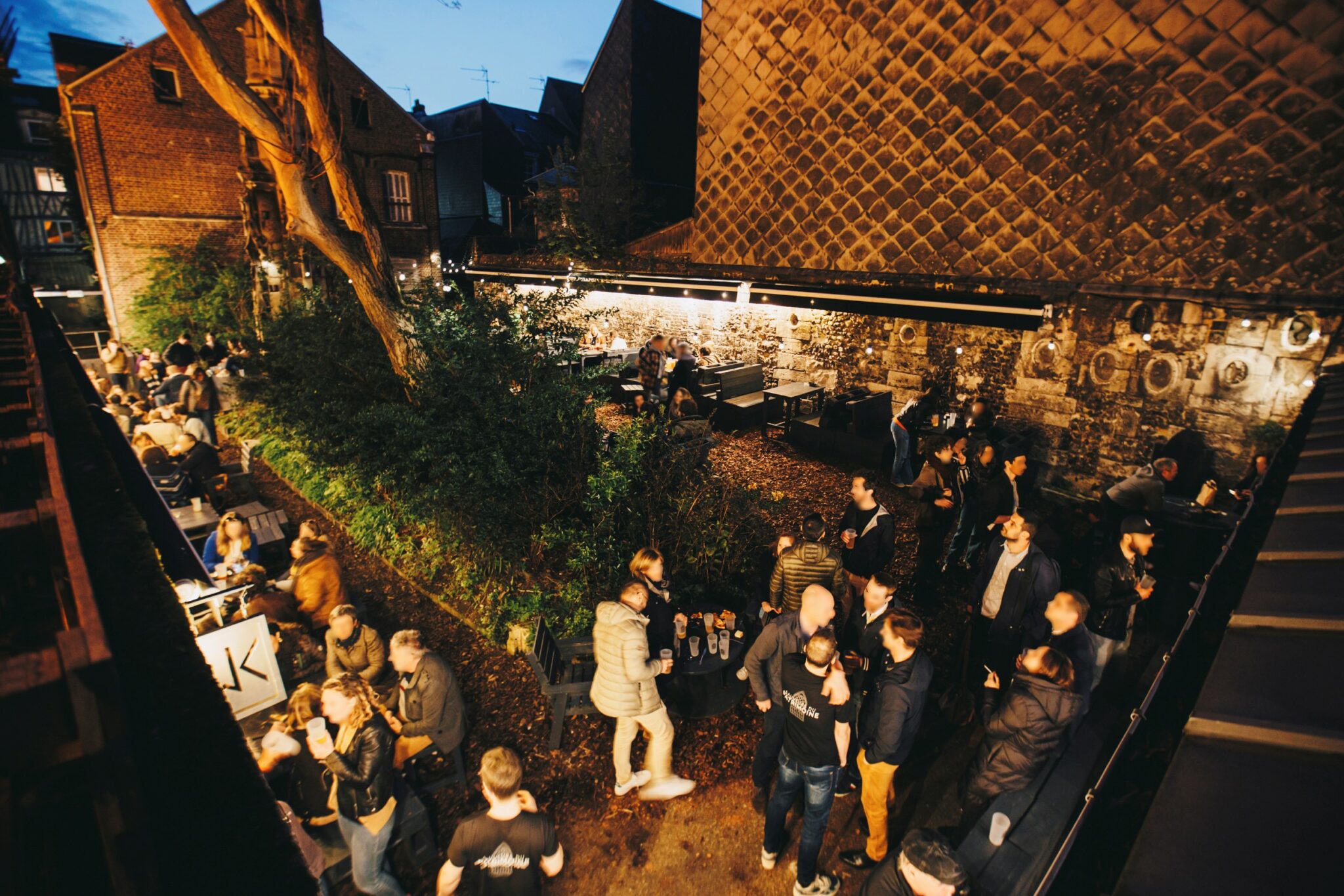 Au coeur de la plus grande églisebrasserie du monde à Rouen