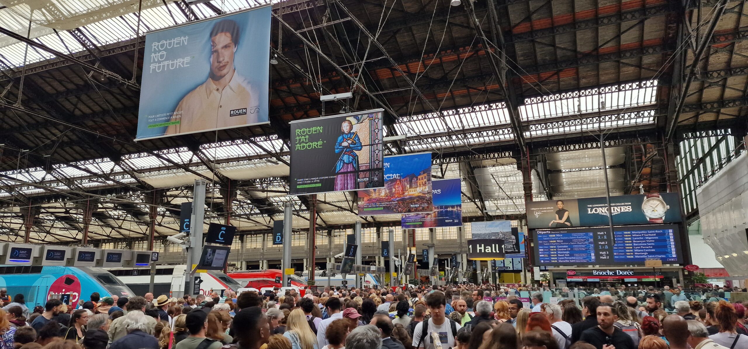 Campagne de communication en gare de Lyon à Paris - ©RNI