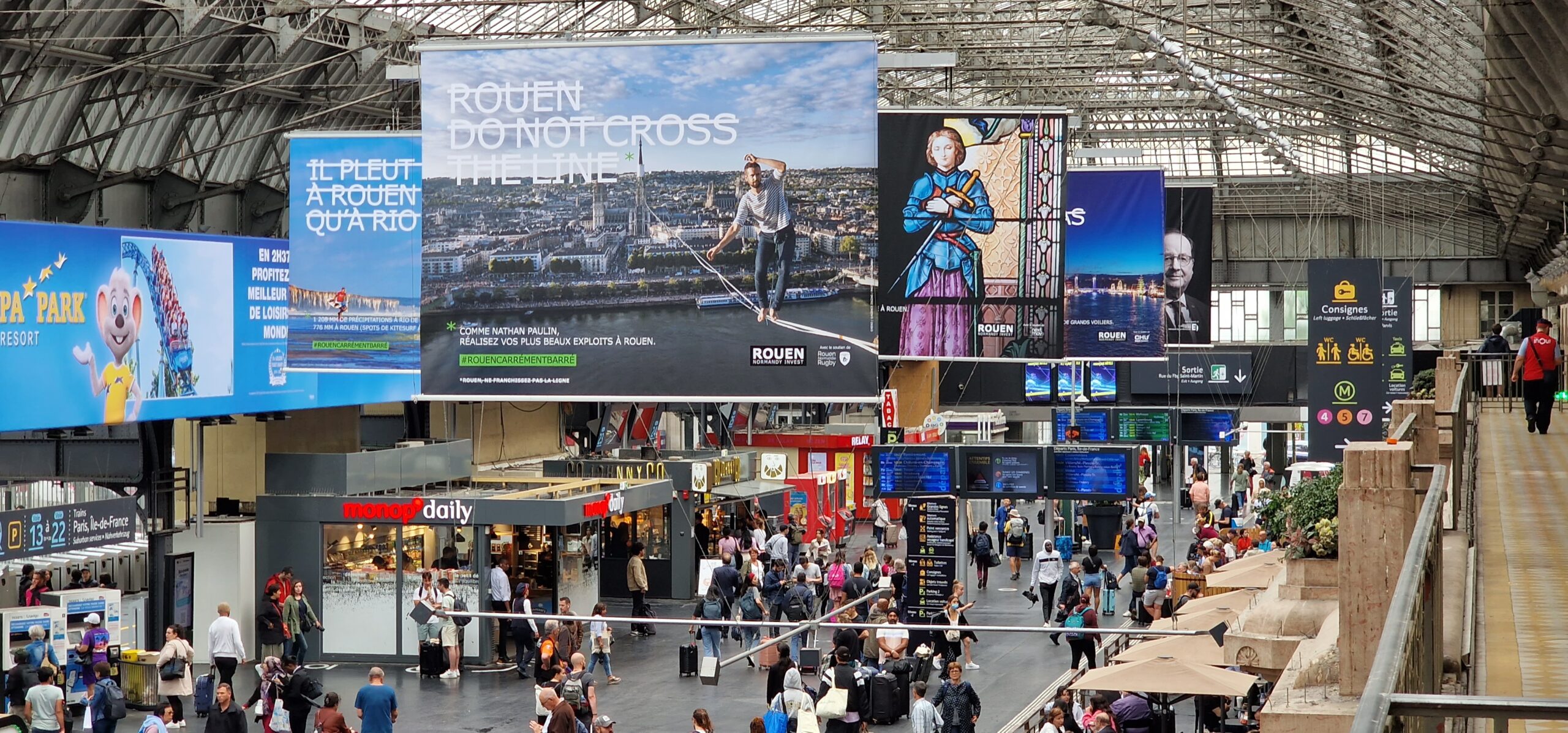 Campagne de communication #Rouencarrémentbarré à Paris - Crédit RNI