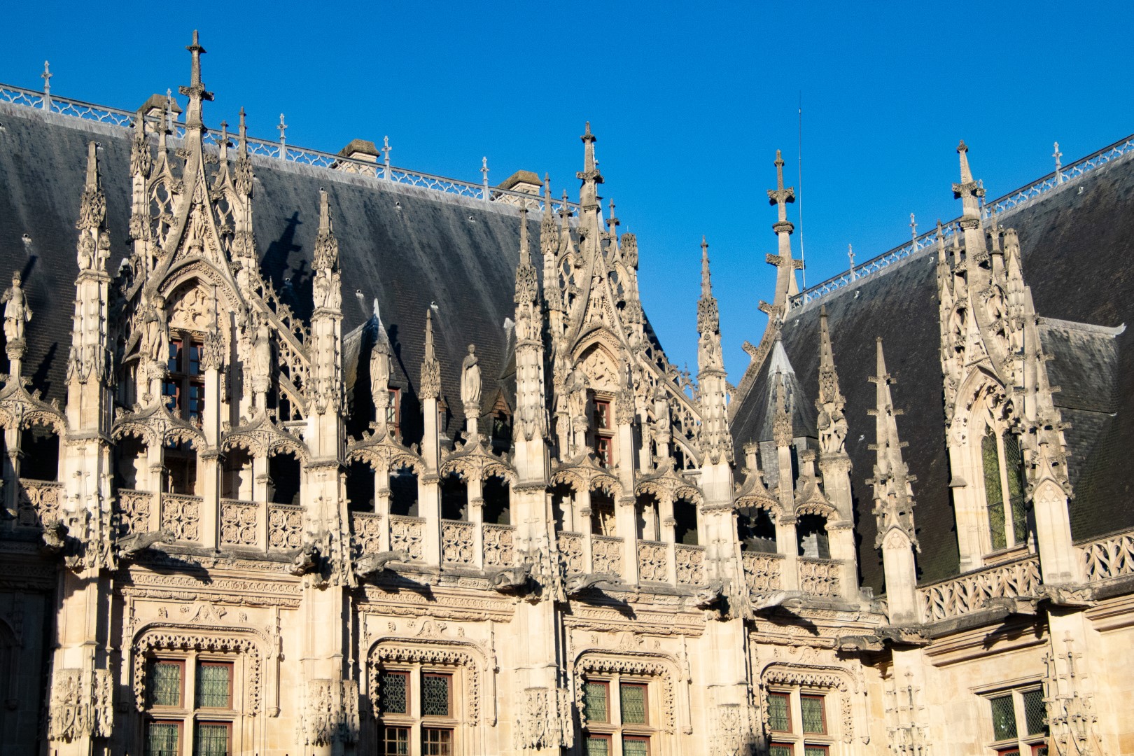 Le palais de justice (ancien Parlement de Normandie) à Rouen ©RNI