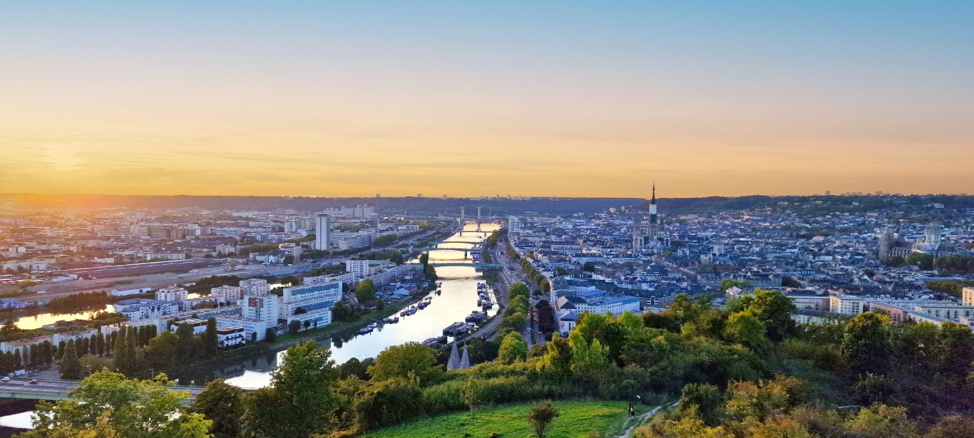 Vue de Rouen depuis la Côte Saint Catherine ©RNI