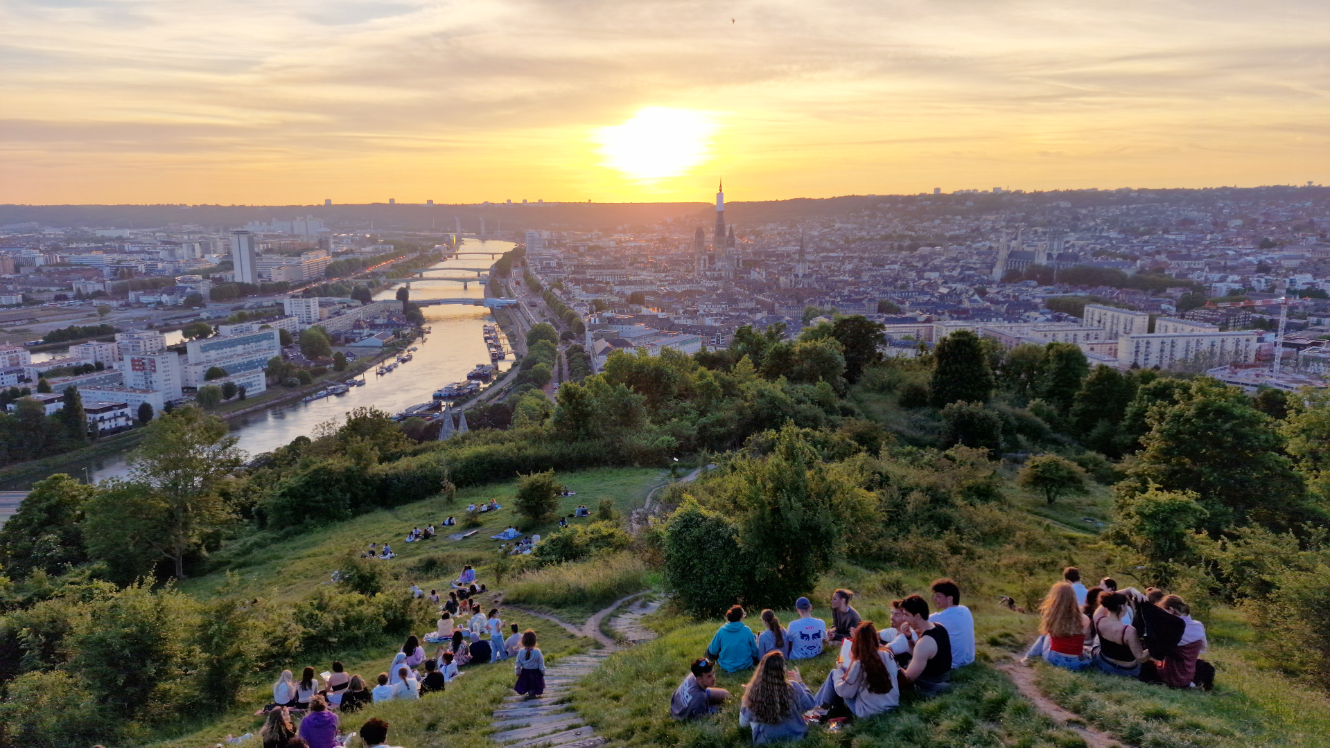 Rouen depuis la côte Sainte Catherine ©RNI