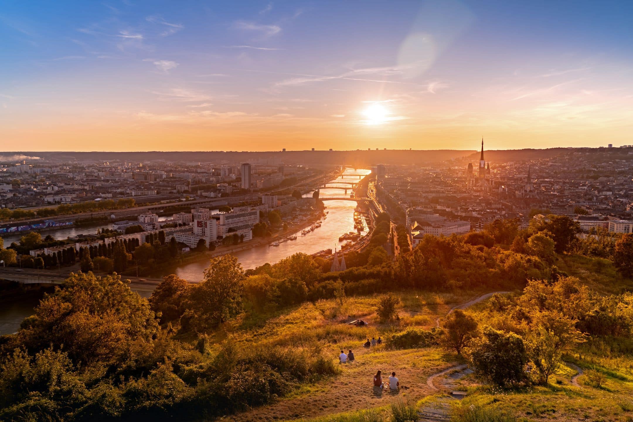 Rouen, vue depuis la Côte-Sainte-Catherine. ©Crédit-Didier-Laurent-AdobeStock