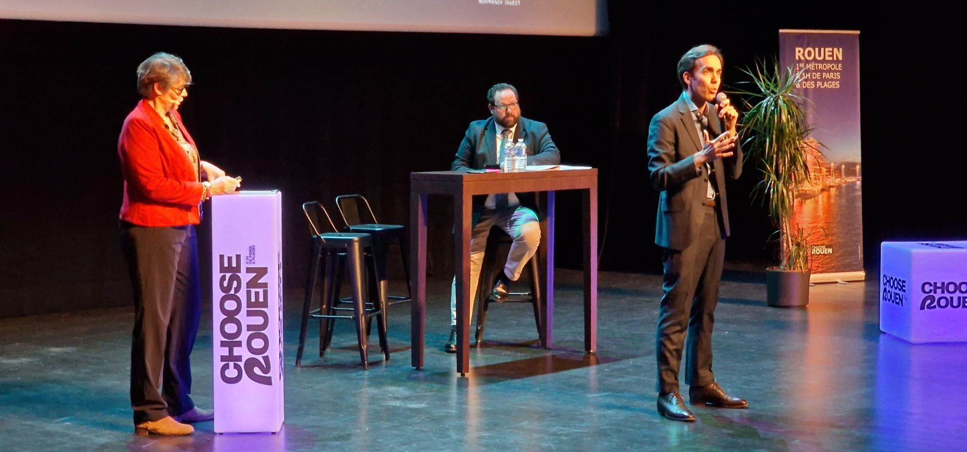 Alexandre Dufour, responsable Business, Innovation et Études chez Normandie Énergies et William Arkwright, vice-président d’ENGIE Renouvelables ©RNI