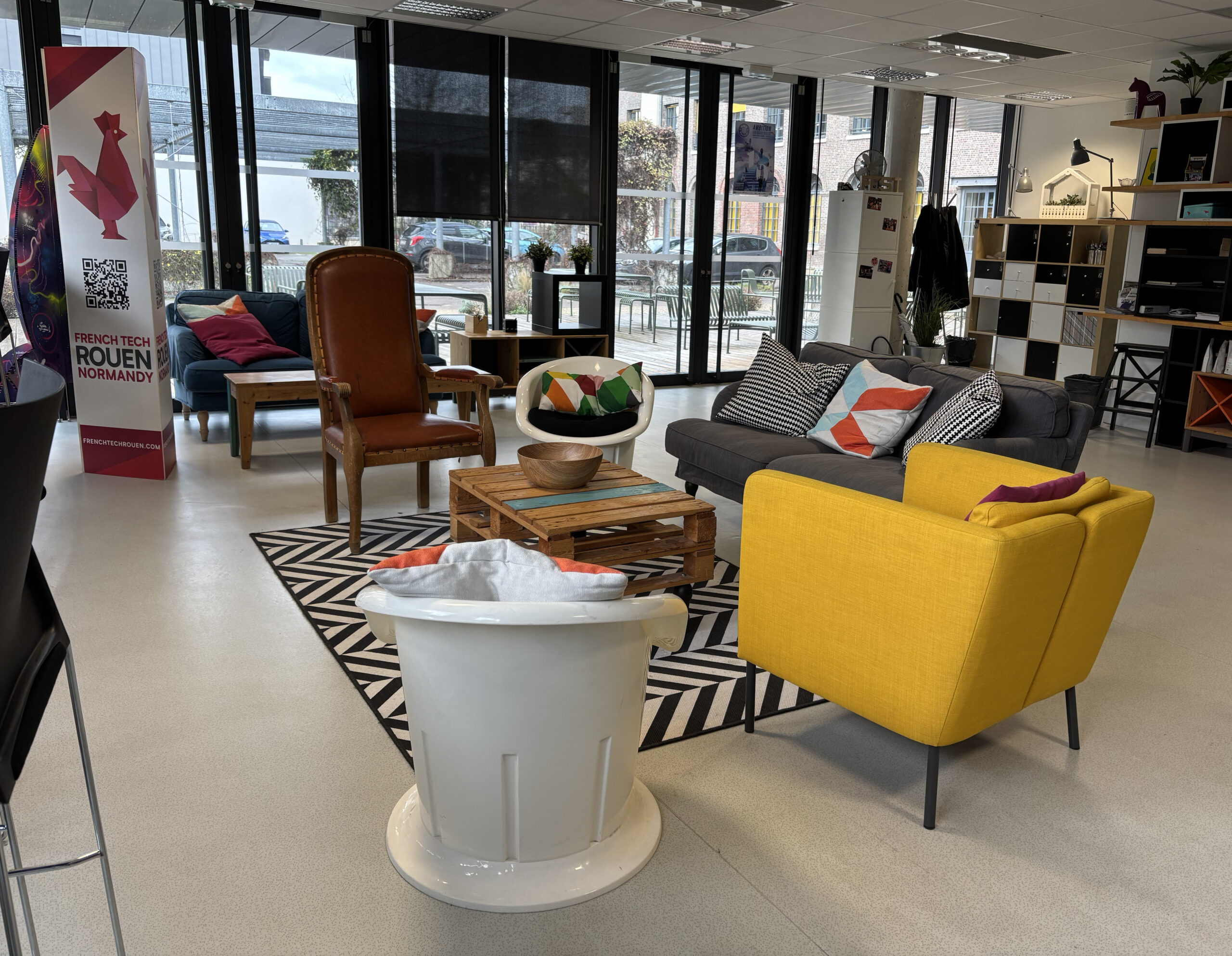 Espace de travail de Normandie Numérique ©RNI