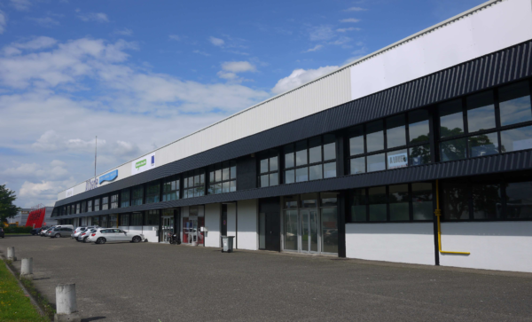 Entrepôt - showroom à louer au Sud de Rouen