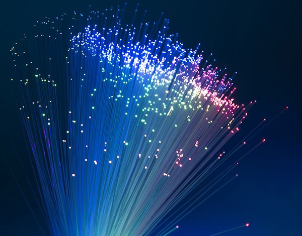 Fiber optic network ©Fotolia Fiber optic network ©Fotolia