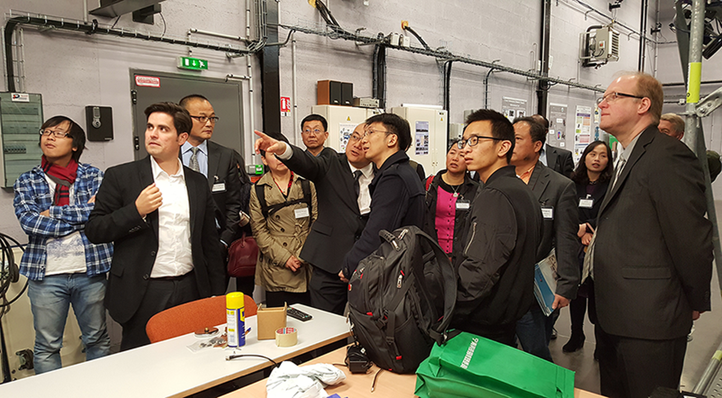 Une délégation chinoise à Rouen, sur le Technopôle du Madrillet
